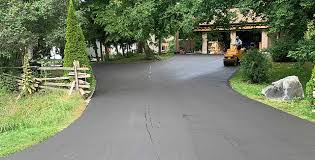 Best Gravel Driveway Installation  in Glen Ellyn, IL